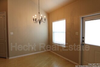 260 Rosalie Dr in New Braunfels, TX - Building Photo - Building Photo