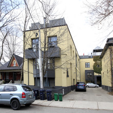 306 Sackville Grn in Toronto, ON - Building Photo - Building Photo