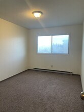 8604-8687 87 Ave in Fort St John, BC - Building Photo - Building Photo