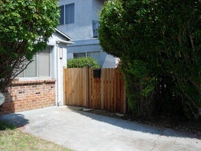 816 Delaware St, Unit 816 #2 Delaware St. in Imperial Beach, CA - Building Photo - Building Photo