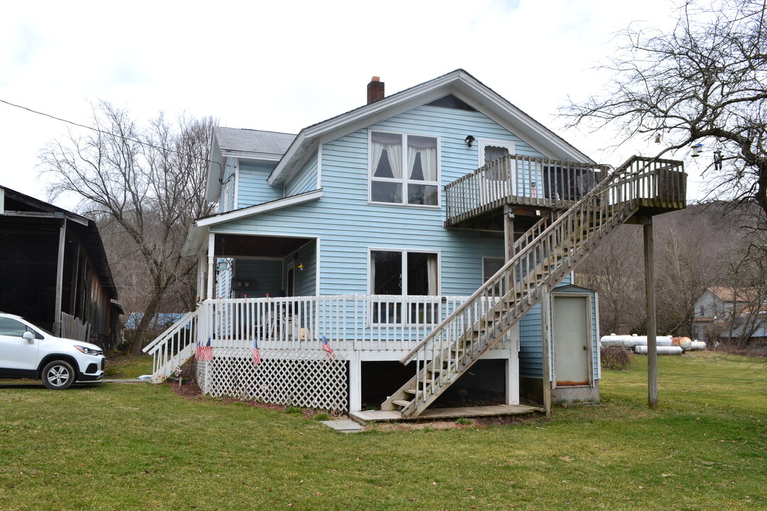 Garden Store/ Multi-Family Res in Downsville, NY - Building Photo