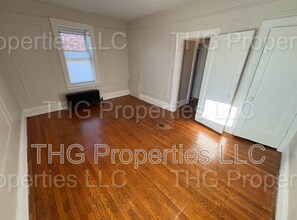 490 Tremont Ave in Orange, NJ - Building Photo - Building Photo