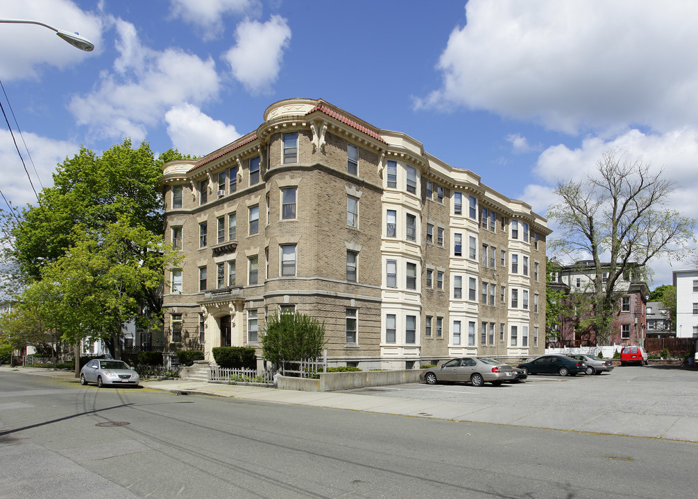 Brookledge Apartments in Lynn, MA - Foto de edificio