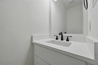 818 Wildwood Ln in Grapevine, TX - Building Photo - Building Photo