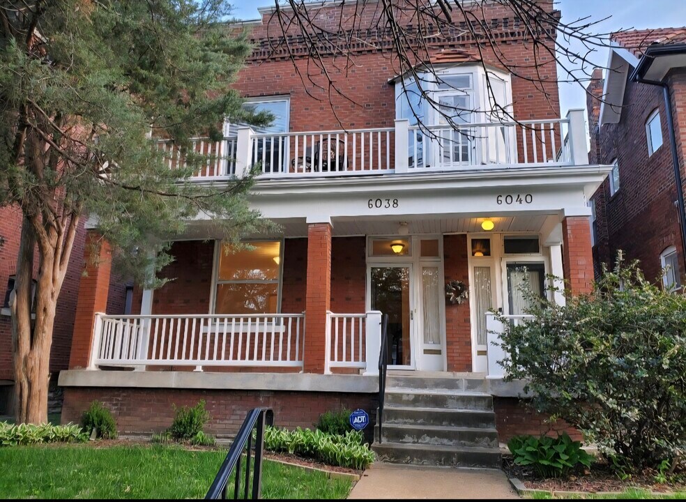 6040 Washington Blvd in St. Louis, MO - Foto de edificio