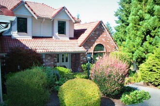 321 Keach Ct in Steilacoom, WA - Building Photo - Building Photo