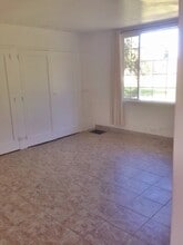 1205 George Washington Way in Richland, WA - Building Photo - Building Photo
