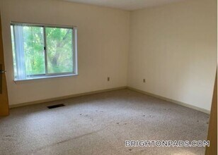 154 N Beacon St in Boston, MA - Building Photo - Building Photo