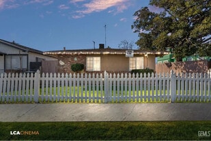 311 F St in Bakersfield, CA - Building Photo