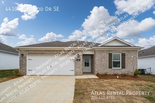 property at 4410 Foxwood Dr SE