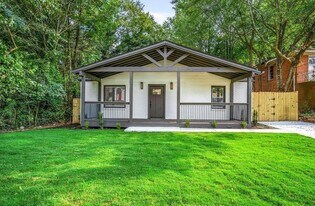 1480 Ezra Church Dr NW in Atlanta, GA - Building Photo