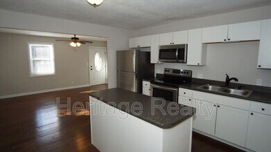 3032 Dodd St in Knoxville, TN - Building Photo - Building Photo