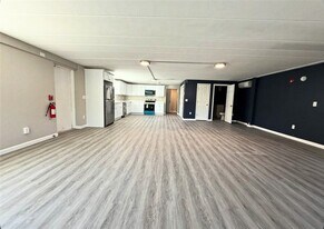 83 Power Rd in Pawtucket, RI - Building Photo