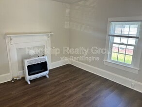 516 Roosevelt Ave in Greenville, NC - Building Photo - Building Photo