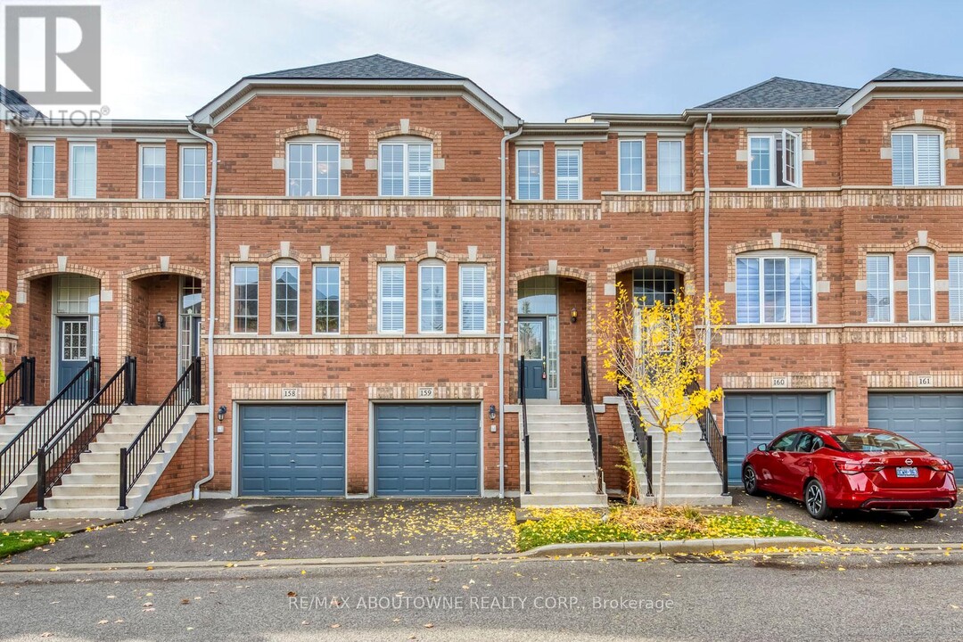 5530-5530 Glen Erin Dr in Mississauga, ON - Building Photo