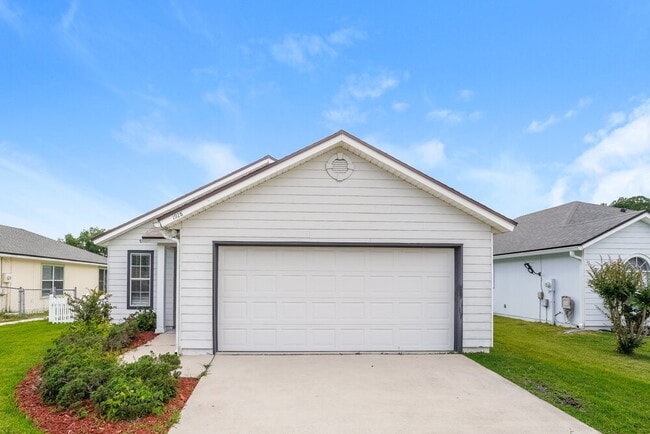 1928 Hunters Trace Cir