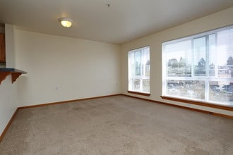 Towers on Greenwood in Seattle, WA - Building Photo - Interior Photo