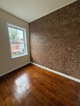 141 Chambers St in Newburgh, NY - Building Photo - Building Photo