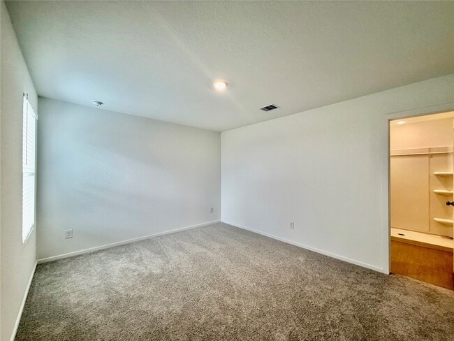 property at 5003 Esperanza Ter Dr