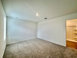 5003 Esperanza Ter Dr in Richmond, TX - Building Photo - Building Photo