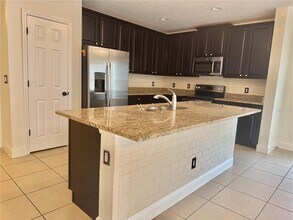 122 Andalusia Loop in Davenport, FL - Building Photo - Building Photo