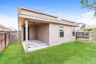 10315 Green Branch in San Antonio, TX - Building Photo - Building Photo