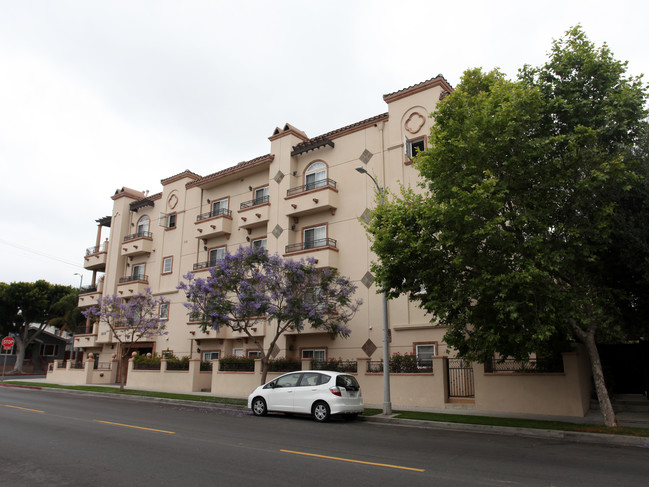 11578 Iowa Ave in Los Angeles, CA - Foto de edificio - Building Photo