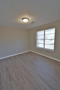 3631 N MacGregor Way photo'