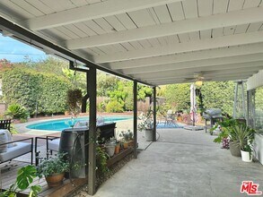 2132 Mcpherson Pl in Los Angeles, CA - Building Photo - Building Photo