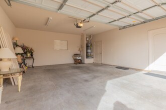 381 N Windsor Dr in Washington, UT - Building Photo - Building Photo
