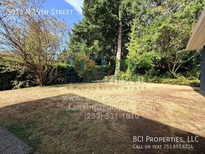 5013 N 19th St in Tacoma, WA - Building Photo - Building Photo
