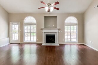 11 Harper's Farm Dr in Newnan, GA - Building Photo - Building Photo
