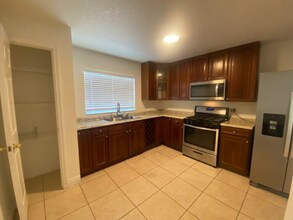 2633 Ginger Mill Blvd in Orlando, FL - Building Photo - Building Photo