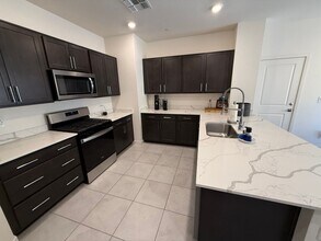 3644 Bitonto Ln in Henderson, NV - Building Photo - Building Photo