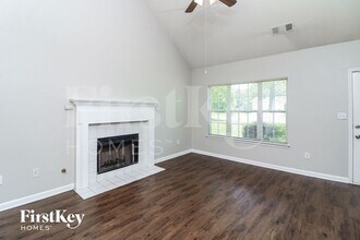 3901 Doe Run Dr in Powder Springs, GA - Building Photo - Building Photo