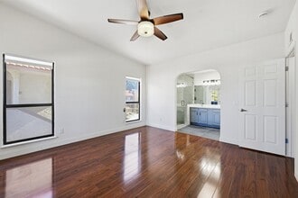 2212 Sunfish Dr in Henderson, NV - Building Photo - Building Photo