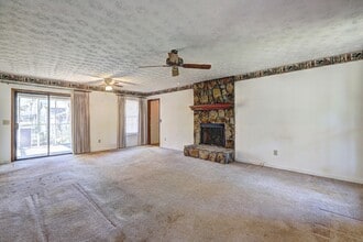 503 Fayetteville Rd in Fairburn, GA - Building Photo - Building Photo