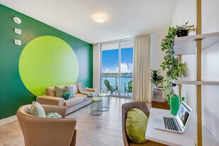 777 N Ocean Dr, Unit SI ID1227246P in Hollywood, FL - Building Photo