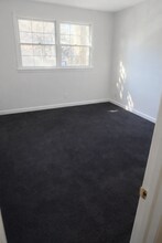 2810 Carriage Dr in Winston-Salem, NC - Building Photo - Building Photo