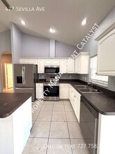 477 Sevilla Ave in Tarpon Springs, FL - Building Photo - Building Photo