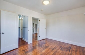 315 E 15th St, Unit 319 in Oakland, CA - Building Photo - Building Photo