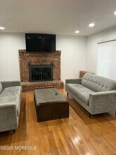 1703 Melville St in Ocean Township, NJ - Foto de edificio - Building Photo