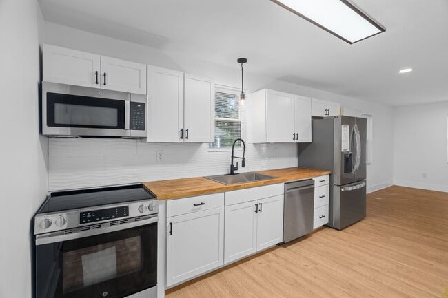 418 Jones Rd in Pulaski, TN - Building Photo - Building Photo