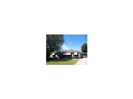 808 Myra Dr in Mobile, AL - Building Photo