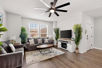 2101 Steer Creek Pl in Mesquite, TX - Foto de edificio - Building Photo