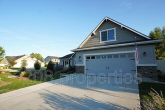 10340 W Virginia City St in Star, ID - Building Photo - Building Photo