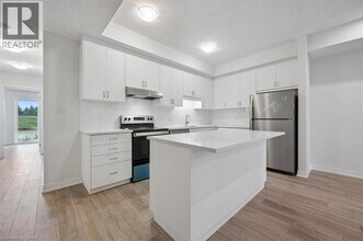 141 REVERIE Wy in Kitchener, ON - Building Photo - Building Photo