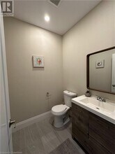 45 Eleanor Ave in Hamilton, ON - Building Photo - Building Photo