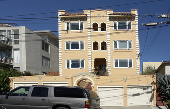 833 York St in Oakland, CA - Building Photo - Building Photo