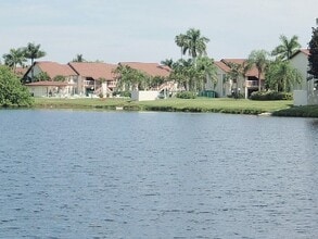 13150 Feather Sound Dr, Unit 508 in Ft. Myers, FL - Building Photo - Building Photo